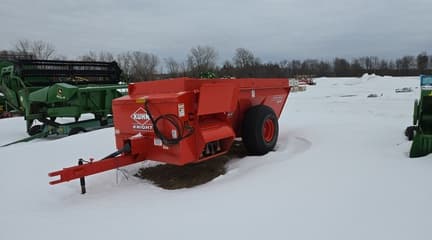 Image of Kuhn 8114 equipment image 1