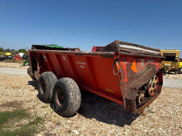 Image of Kuhn Knight 8118 equipment image 3