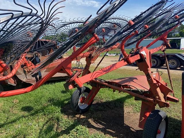 Image of Kuhn SR110 equipment image 4