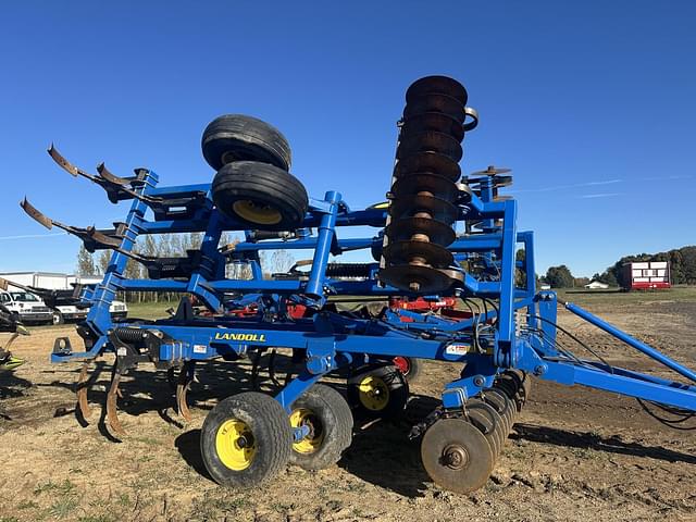 Image of Landoll 2130 equipment image 1