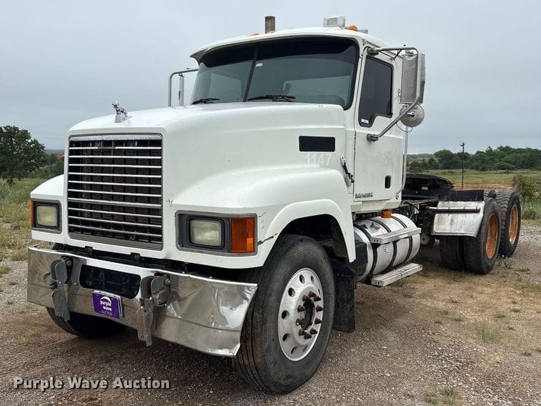2008 Mack CHU613 Equipment Image0