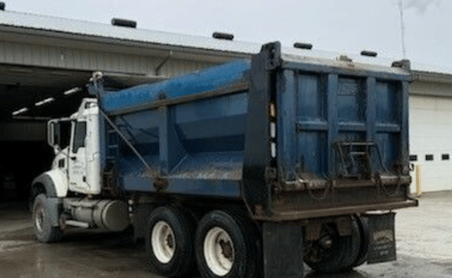 Image of Mack Granite equipment image 2