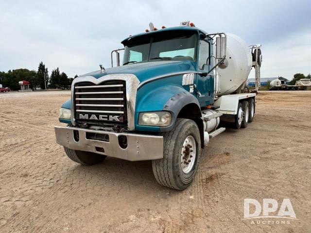 Image of Mack GU713 equipment image 1
