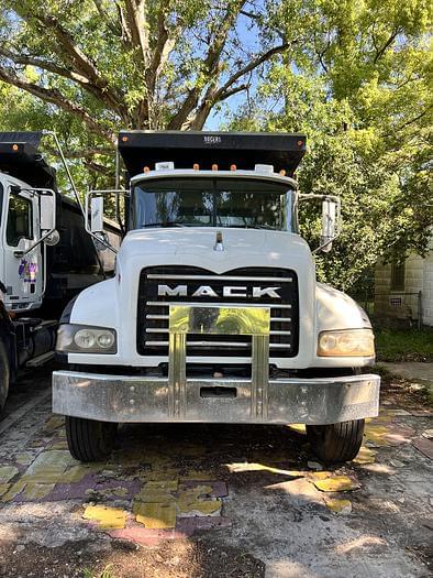 Image of Mack GU713 equipment image 4