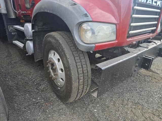 Image of Mack GU713 equipment image 3