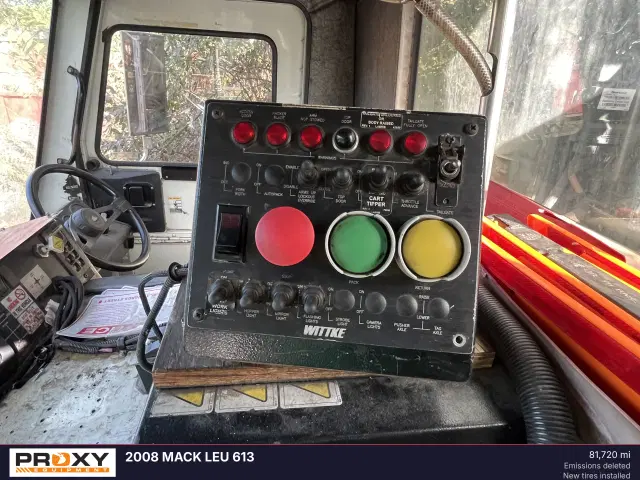 Image of Mack LEU613 equipment image 3