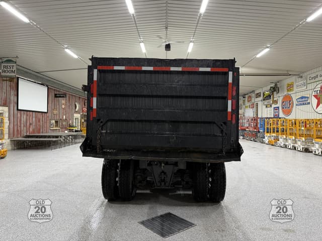 Image of Mack Pinnacle CHU613 equipment image 3