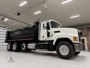 2008 Mack Pinnacle CHU613 Image
