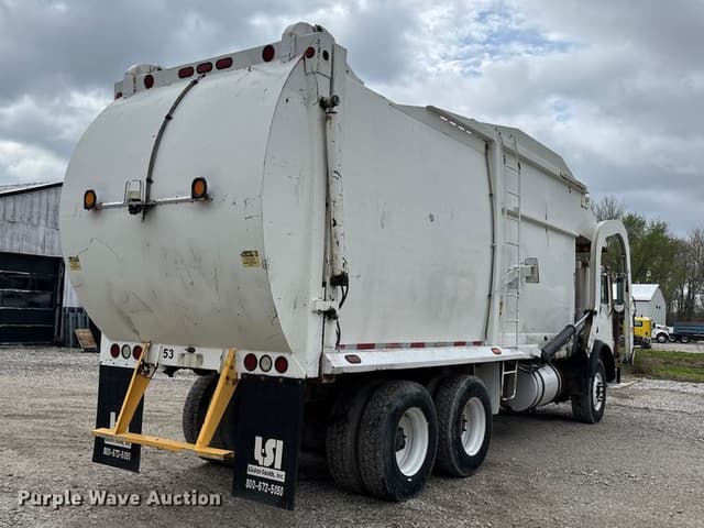 Image of Mack MRU613 equipment image 4