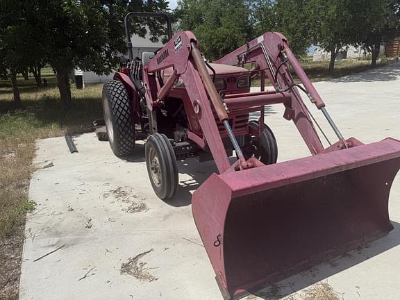 Image of Mahindra 4025 equipment image 4