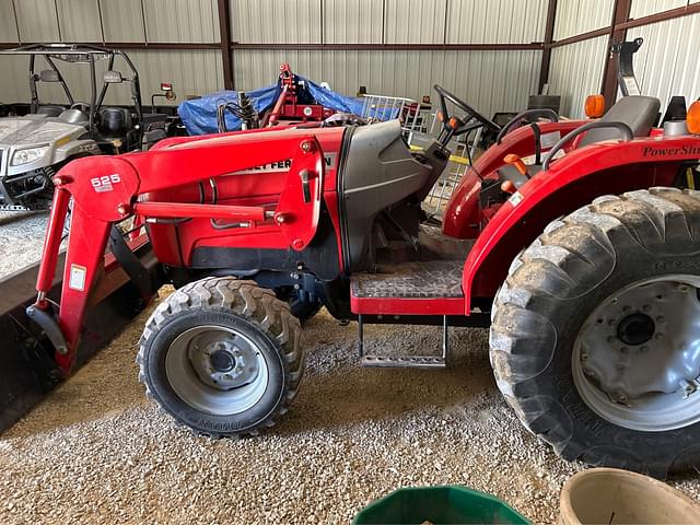 Image of Massey Ferguson 1540 equipment image 4