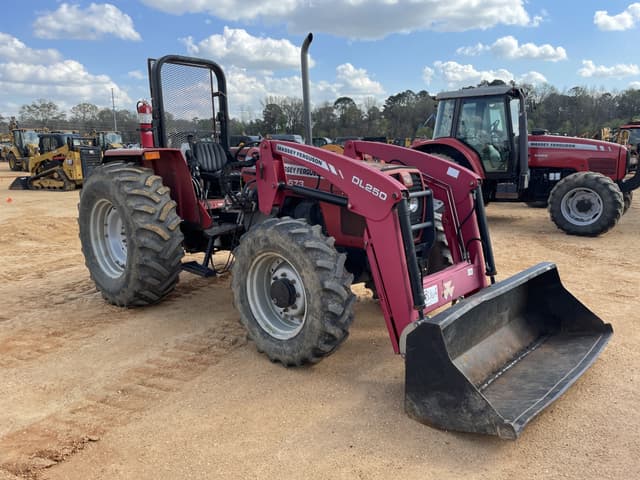 Image of Massey Ferguson 573 equipment image 3