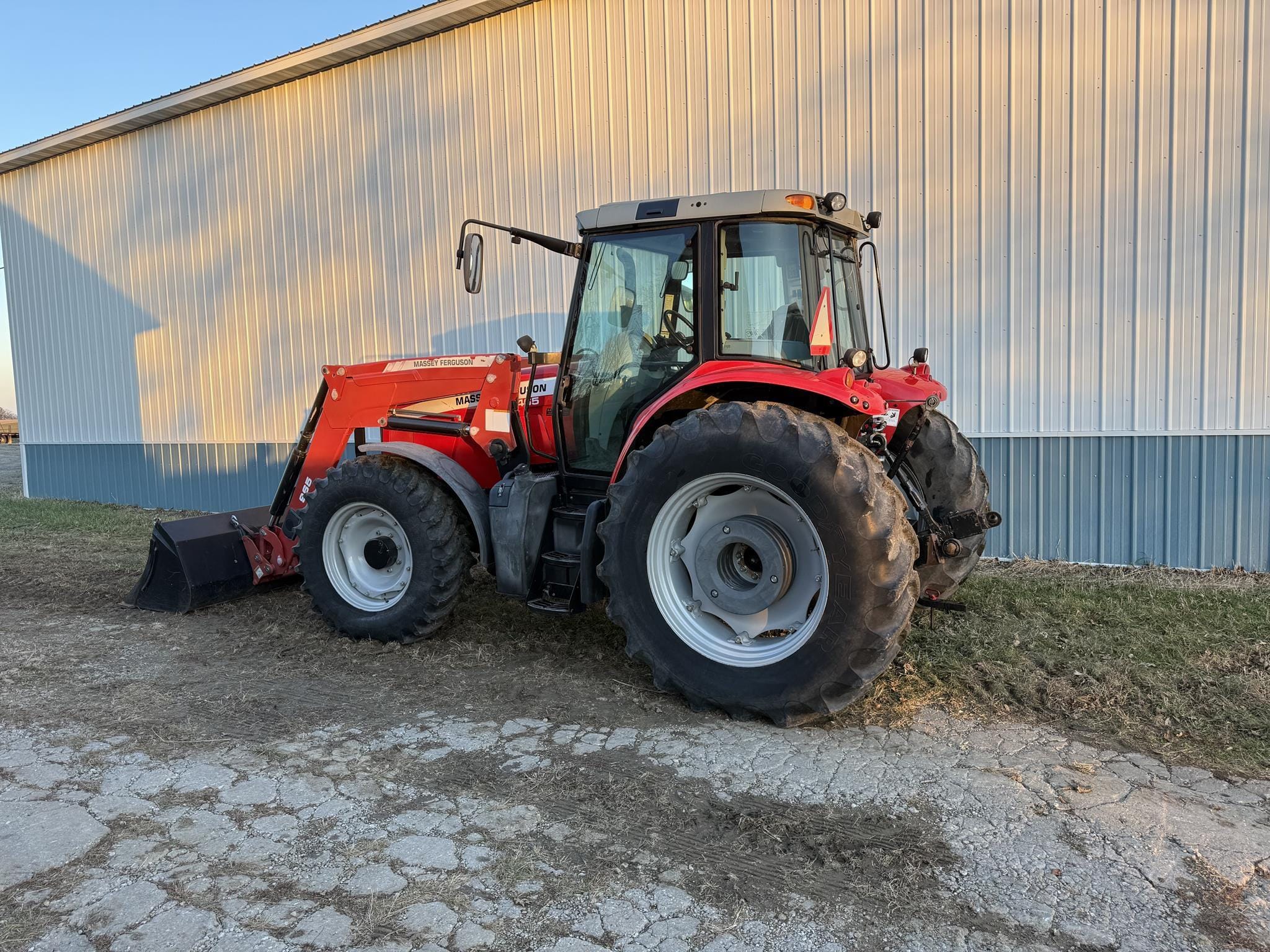 2008 Massey Ferguson 6465 Equipment Image0