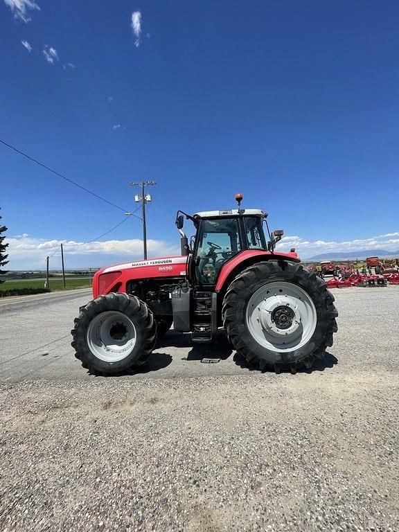 Image of Massey Ferguson 8450 equipment image 4