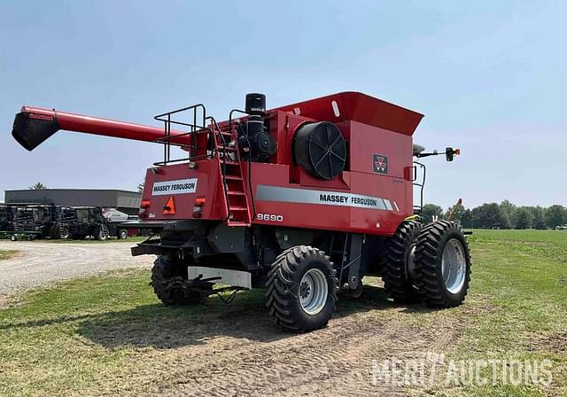 Image of Massey Ferguson 9690 equipment image 4
