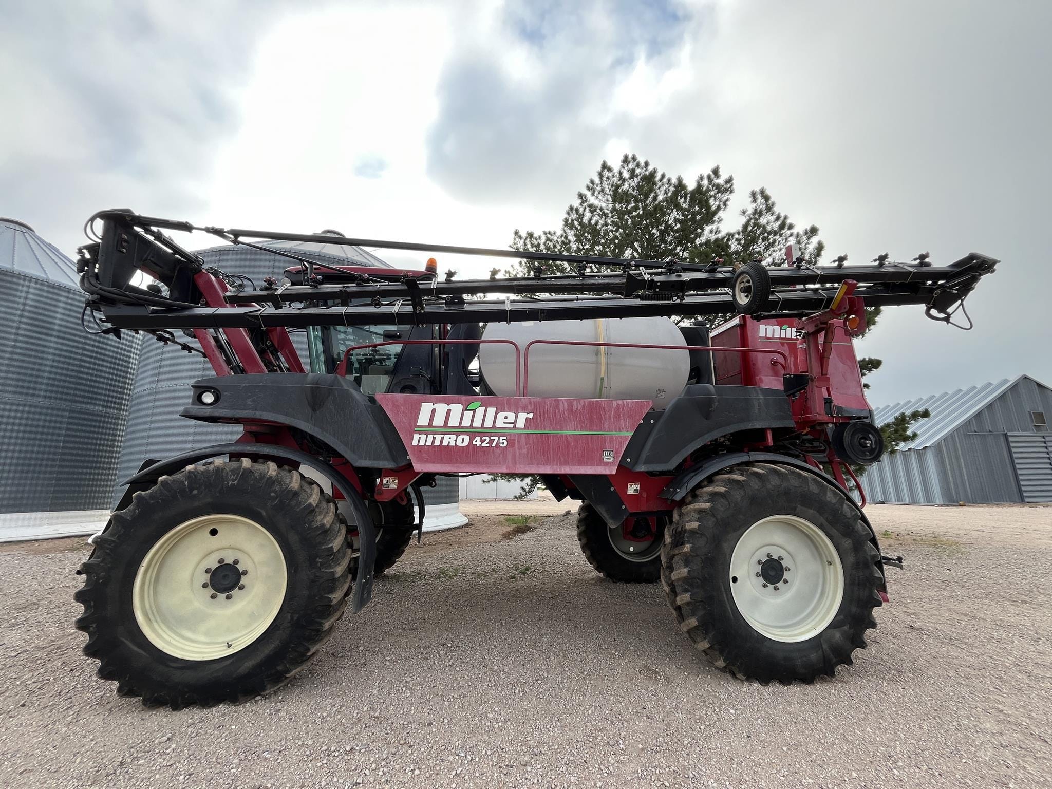 2008 Miller Nitro 4275 Equipment Image0