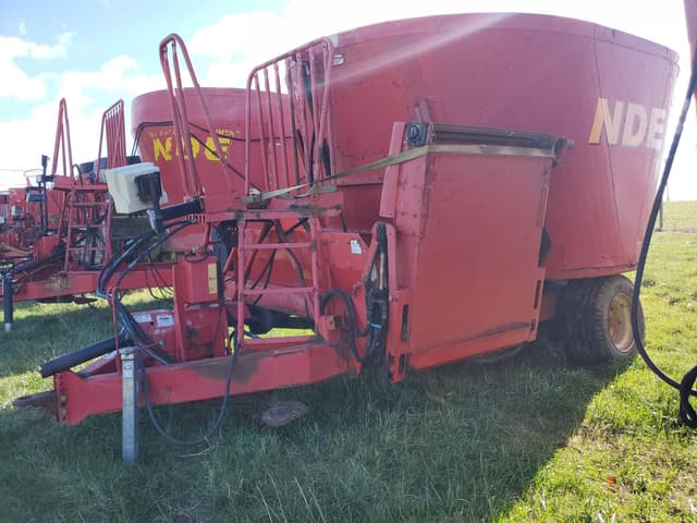 Image of NDE 704 equipment image 1