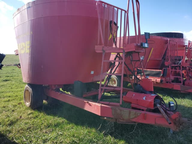 Image of NDE 804 equipment image 1