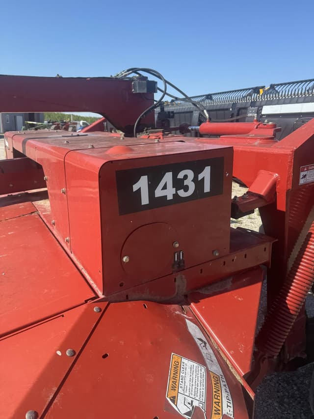 Image of New Holland 1431 equipment image 1
