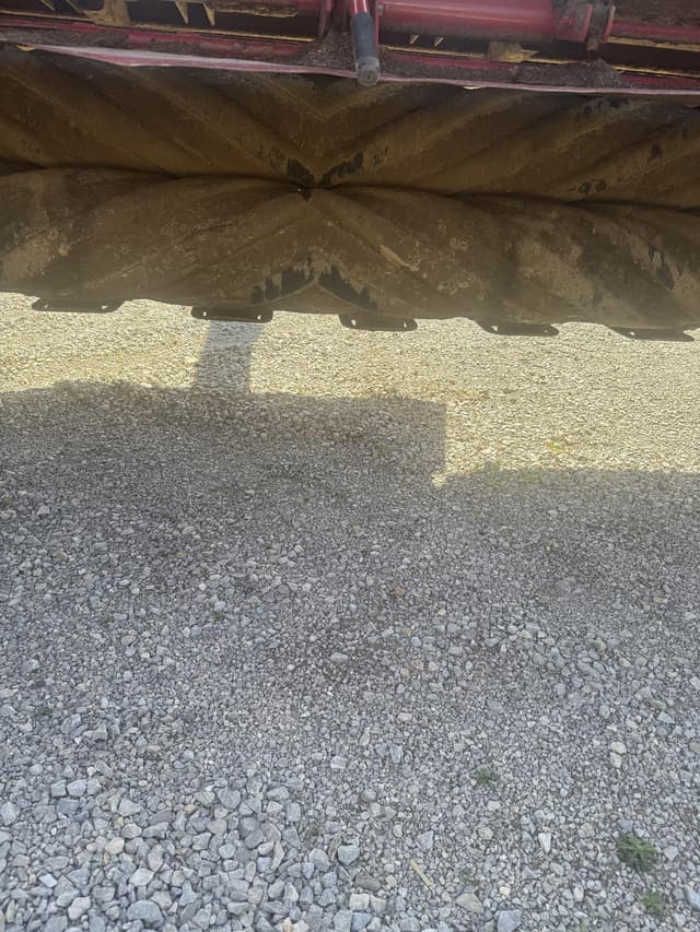 Image of New Holland 1431 equipment image 3