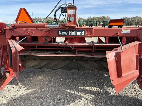 Image of New Holland 1441 equipment image 4