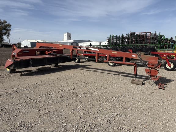 Image of New Holland 1441 equipment image 1