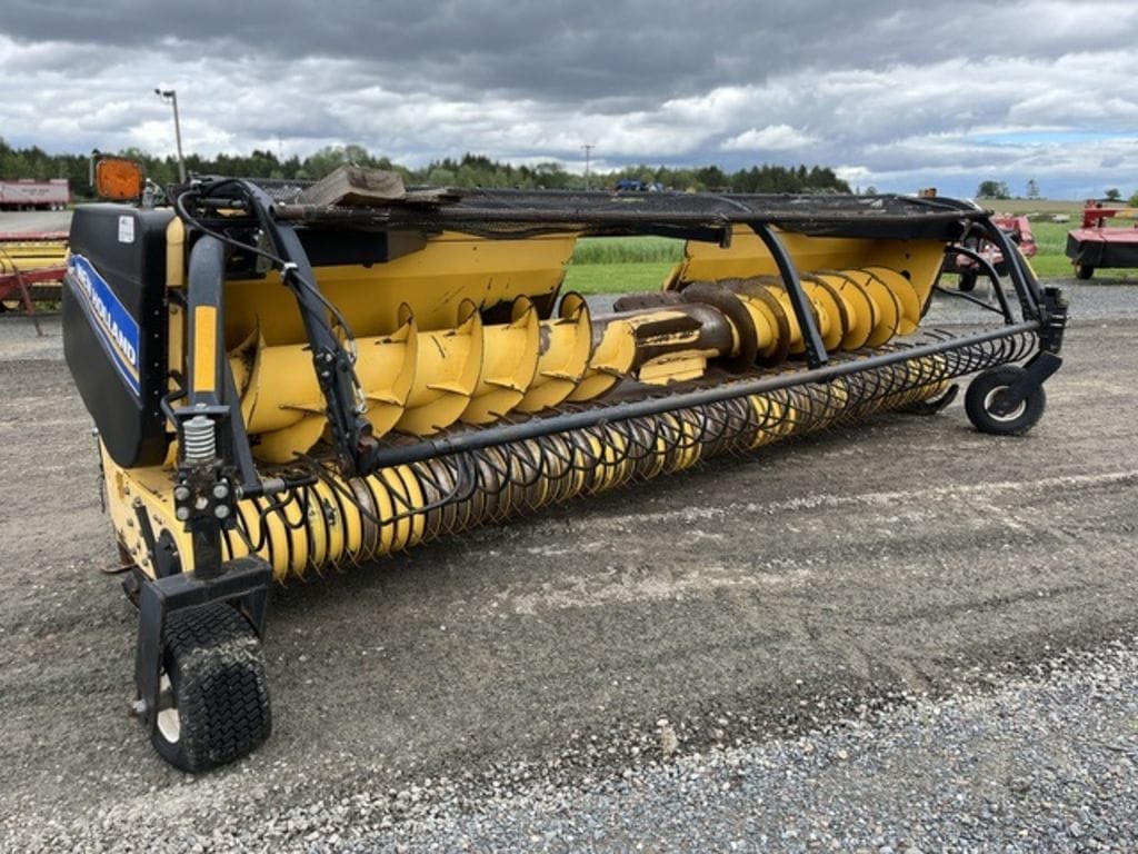 2008 New Holland 293 Equipment Image0