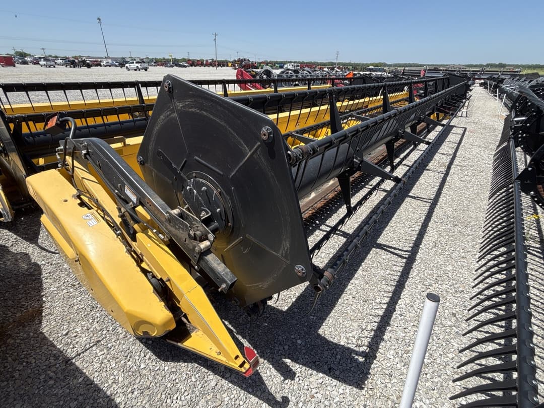 Image of New Holland 74C-35F Primary image