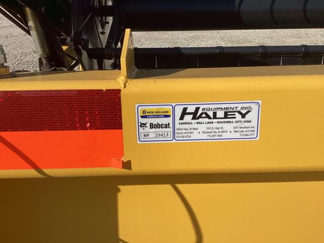 Image of New Holland 74C equipment image 4