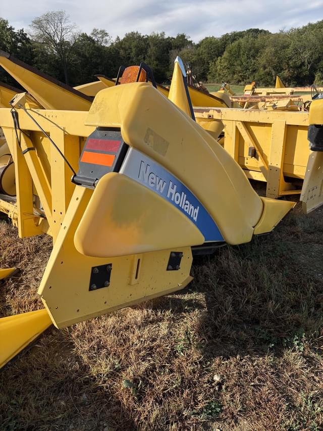 Image of New Holland 98C equipment image 2