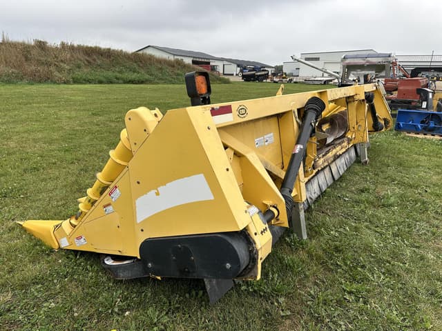 Image of New Holland 99C equipment image 4