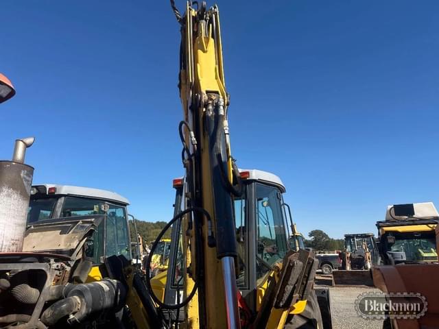 Image of New Holland B110 equipment image 3