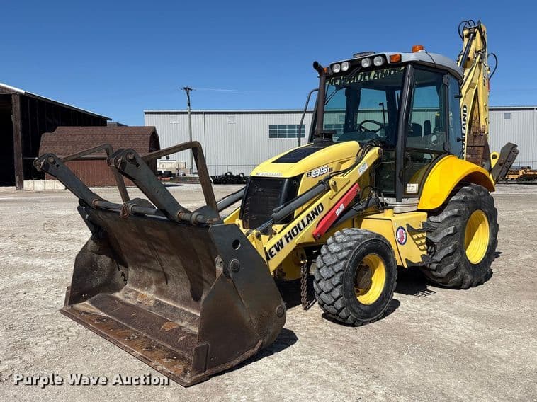 Image of New Holland B95B Primary image