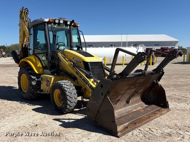 Image of New Holland B95B equipment image 2