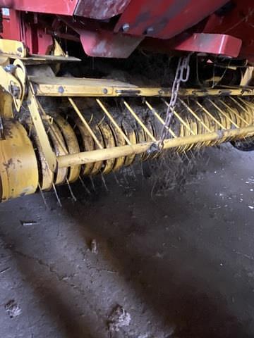 Image of New Holland BR7060 Silage Special equipment image 2