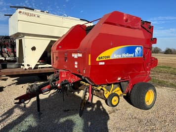 Main image New Holland BR7090