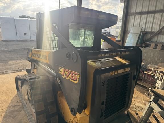Image of New Holland C175 equipment image 3