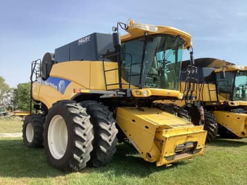 Main image New Holland CR9060