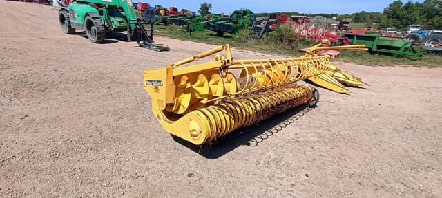 Image of New Holland FP230 equipment image 4