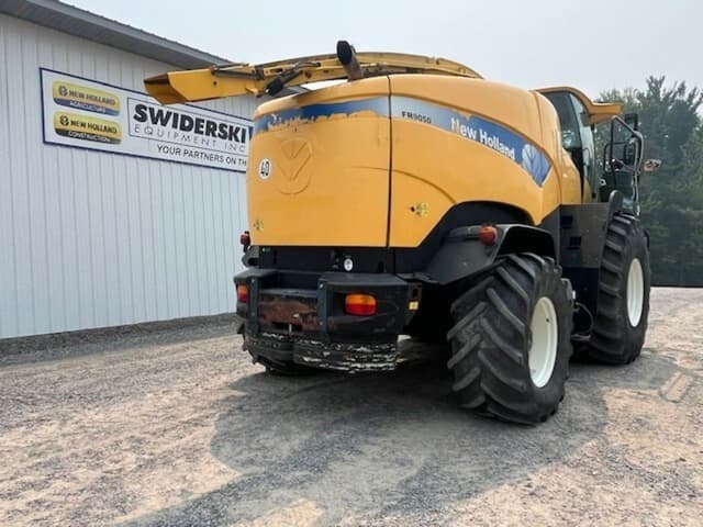 Image of New Holland FR9050 equipment image 2