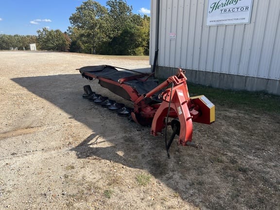 Main image New Holland H6750