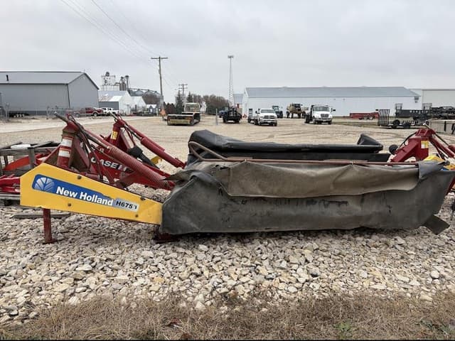 Image of New Holland H6750 equipment image 4