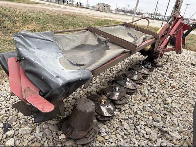 Image of New Holland H6750 equipment image 1