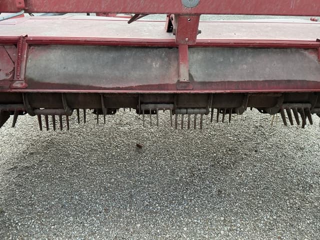 Image of New Holland H7330 equipment image 4