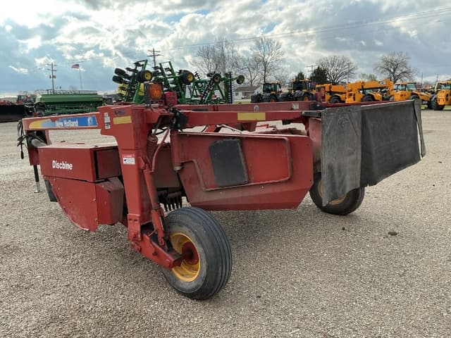 Image of New Holland H7330 equipment image 2