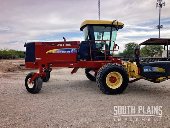 Image of New Holland H8040 equipment image 1