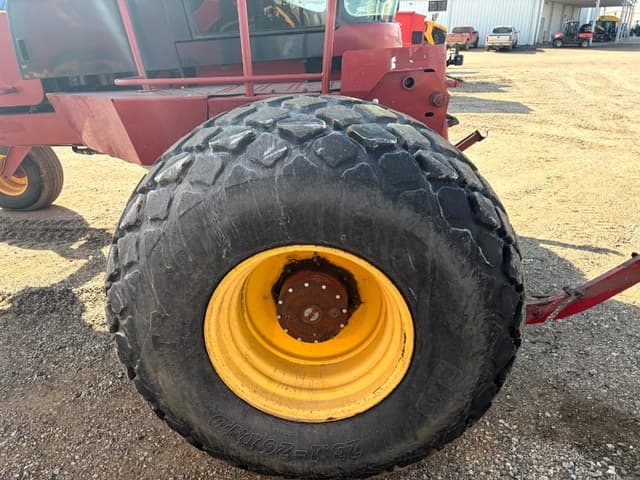 Image of New Holland H8080 equipment image 3