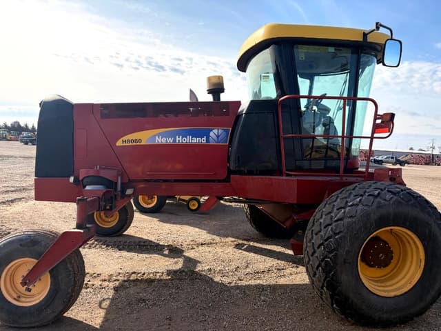Image of New Holland H8080 equipment image 4