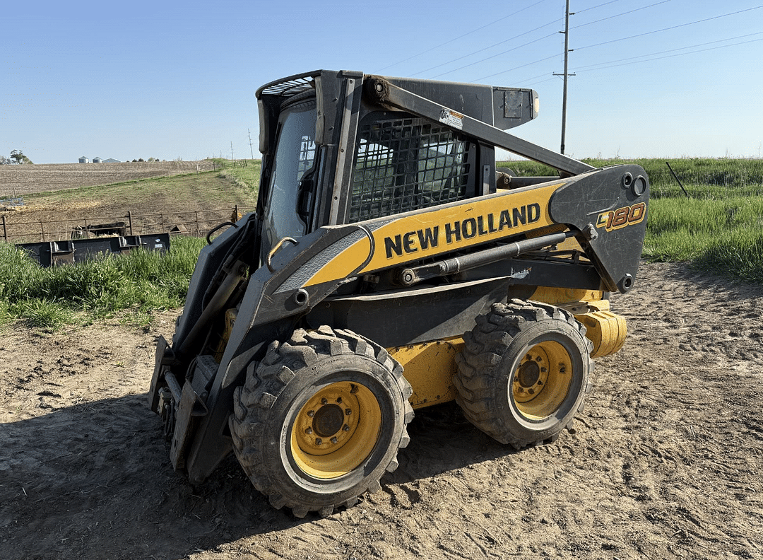 Image of New Holland L180 Primary image