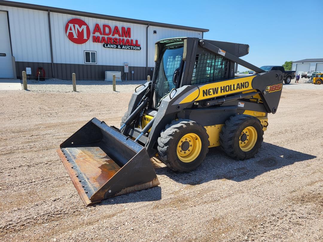 Image of New Holland L185 Primary image